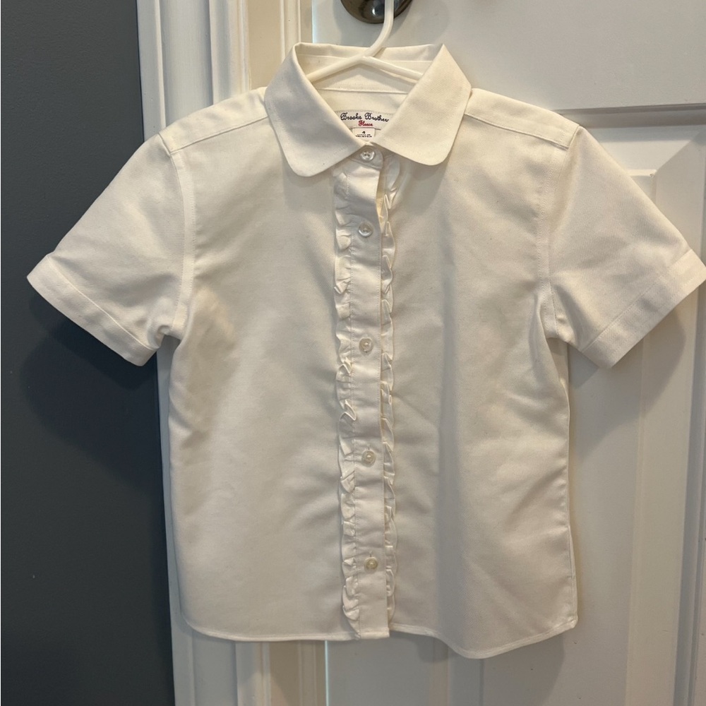 Brooks Brothers brand new with tags beautiful girls blouse size 4.